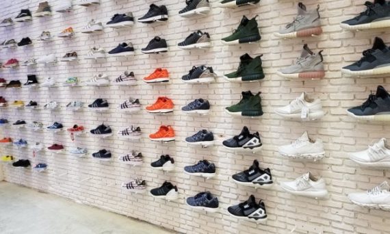 泰國旅遊購物指南：熱門鞋款品牌推薦